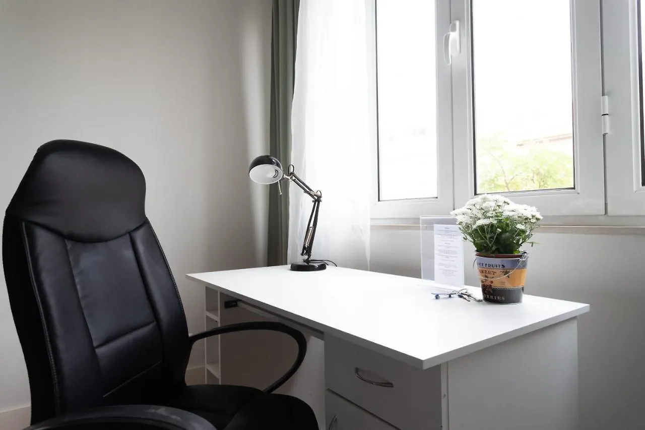 Homestay Guest House Bairro Azul Lisbon